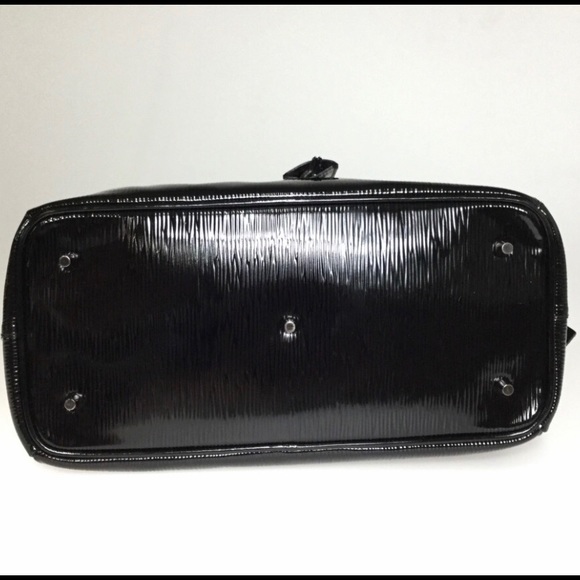 Authentic Prada Handbag - Picture 4 of 8